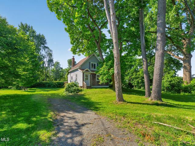 House for sale in Stanford Heights, Town of Niskayuna