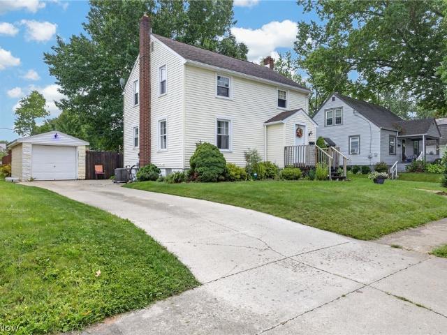 House for sale in Columbiana, Ohio