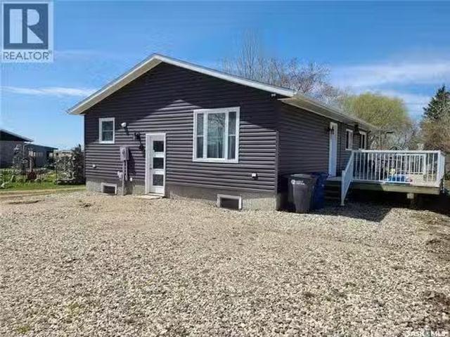 House for sale in Manor, Saskatchewan