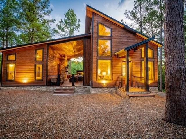 House for sale in Broken Bow, Oklahoma