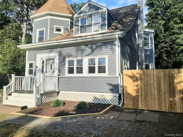 House for sale in Hyde Park, New York