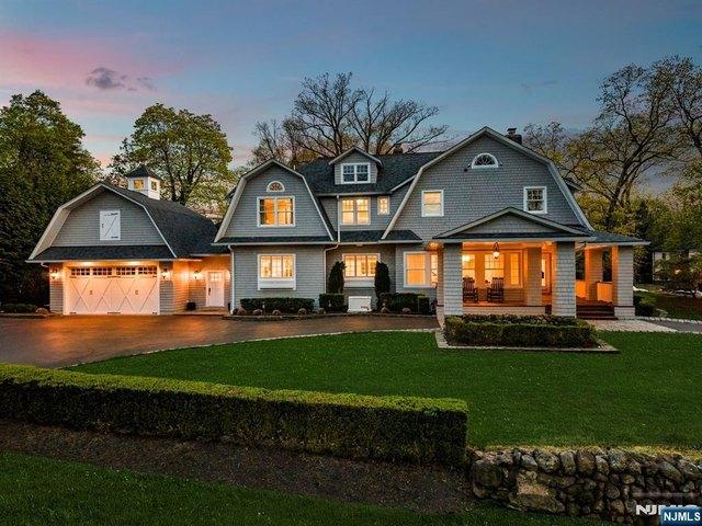 House for sale in Tenafly, New Jersey