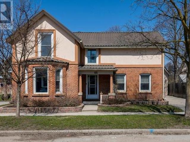 House for sale in Barrie, Central Ontario