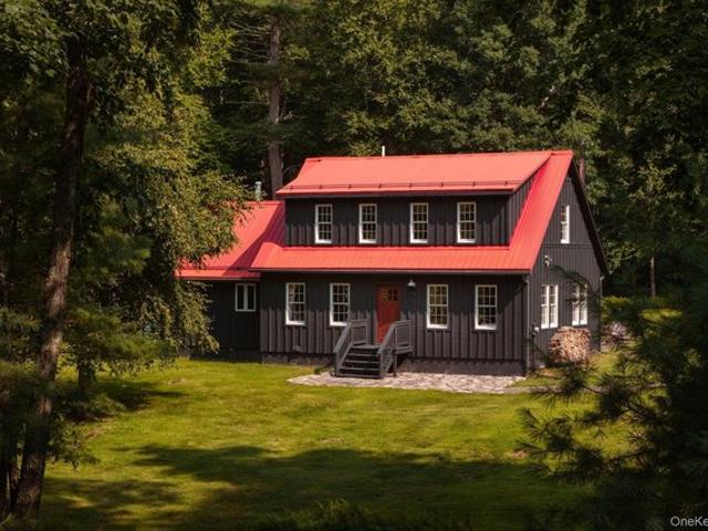House for sale in Glen Spey, New York