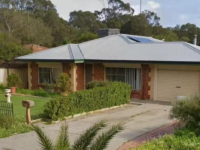 House for rent in Leda, Western Australia