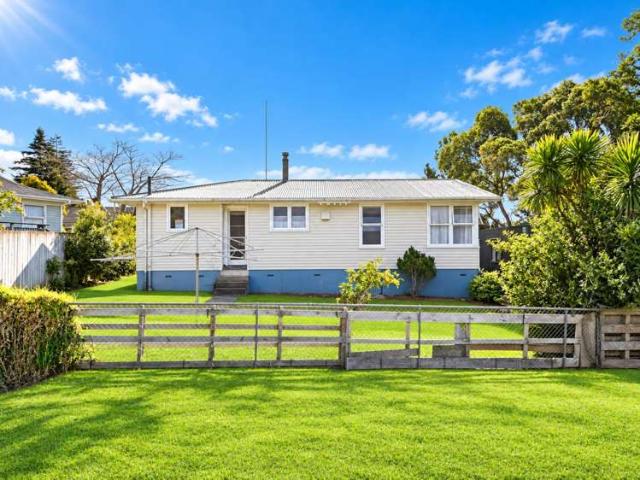 House for sale in Rānui, Henderson-Massey