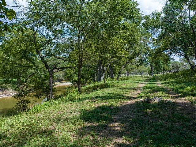 Land for sale in Kendall, Texas