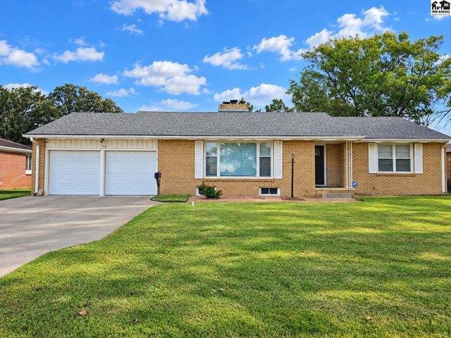 House for sale in Hutchinson, Reno County