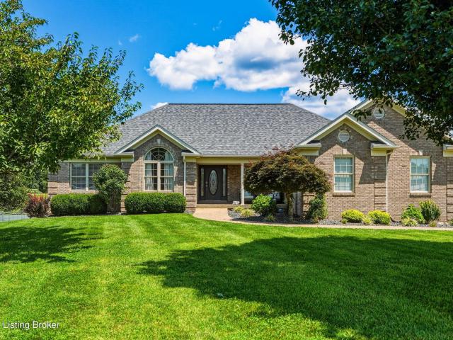 House for sale in Cecilia, Kentucky