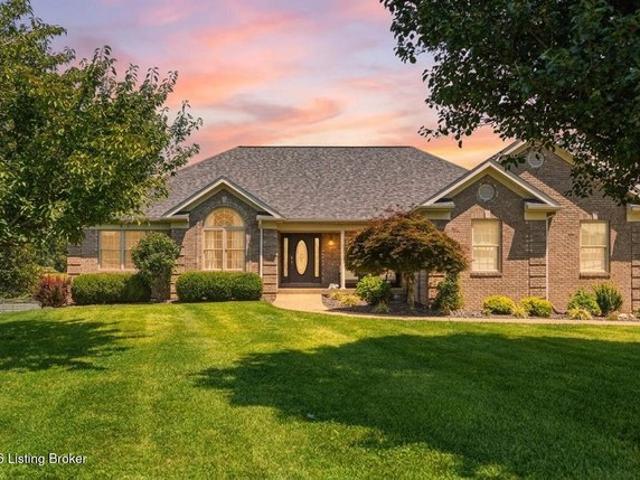 House for sale in Cecilia, Kentucky