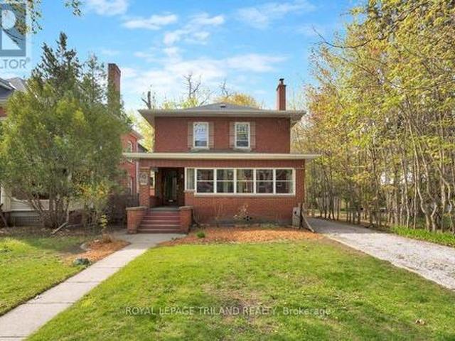 House for sale in St. Thomas, Ontario