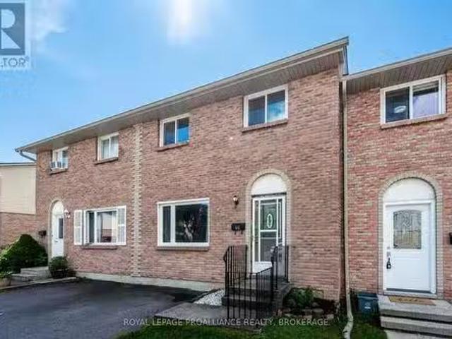 Condo for sale in Kingston, Ontario
