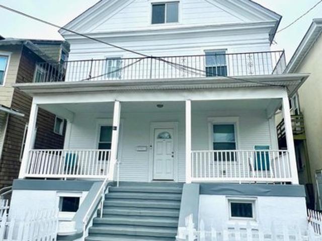 House for sale in Atlantic City, New Jersey