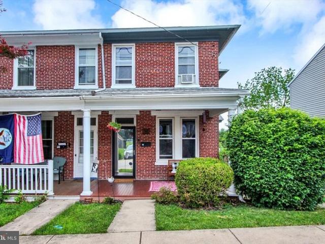 Townhouse for sale in Dallastown, Pennsylvania