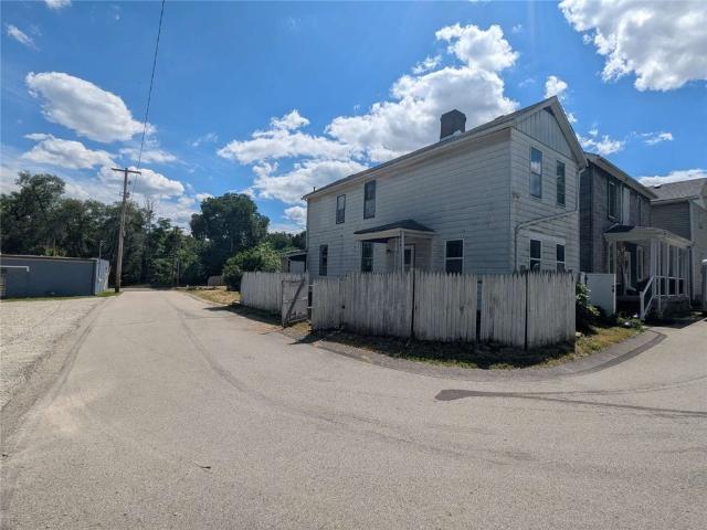 House for sale in Manor, Pennsylvania