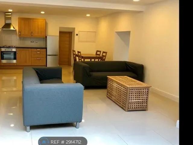 House for rent in Clapham Junction, Greater London