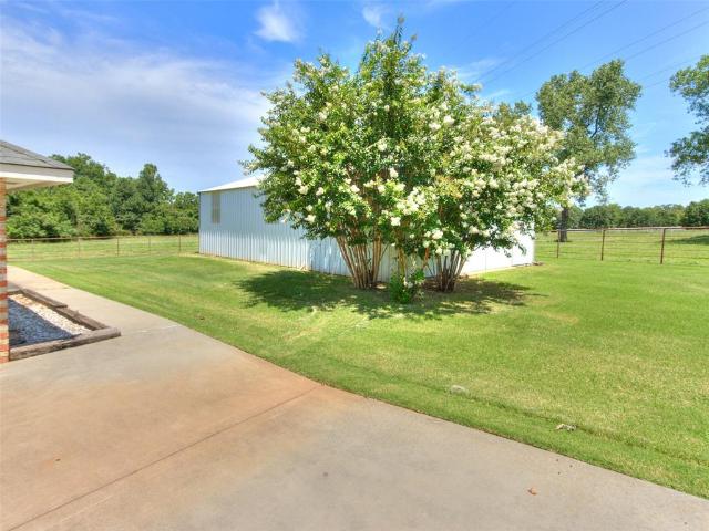 House for sale in Mcloud, Oklahoma