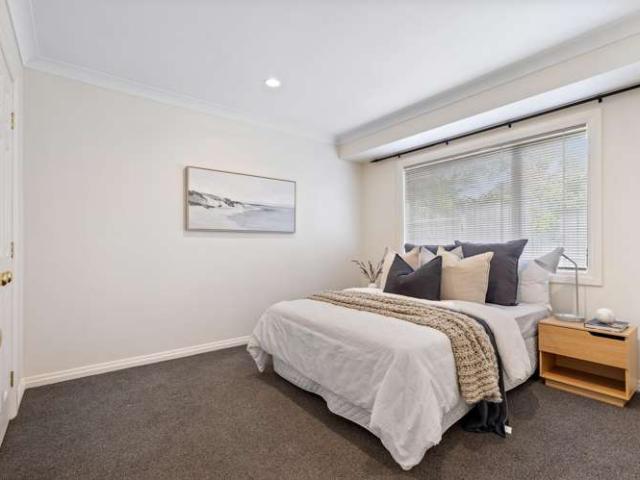 House for sale in Henderson, Henderson-Massey