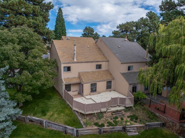 House for sale in Trinity Village, Los Alamos