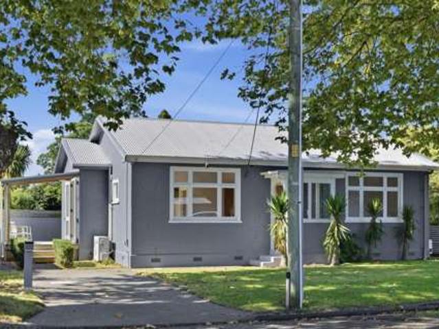House for rent in Wanganui District