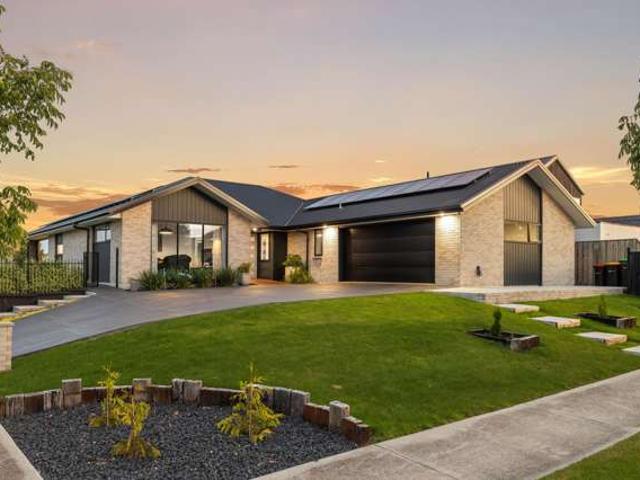 House for sale in Pegasus, Canterbury