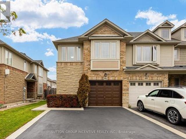 House for sale in Ancaster, Ontario