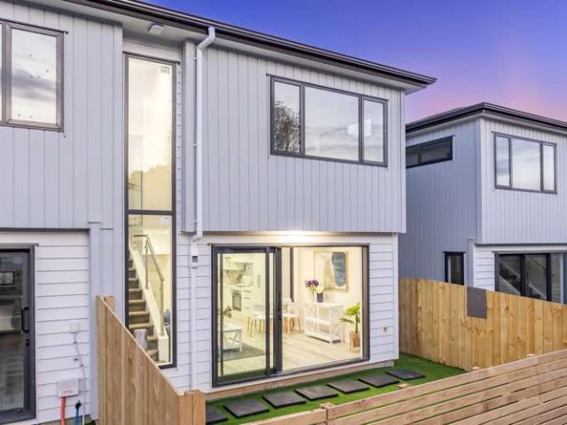 Townhouse for sale in Owhata