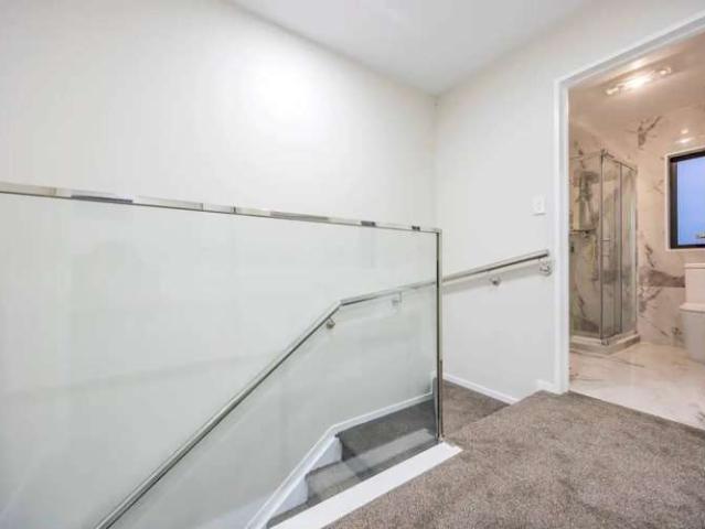 Townhouse for sale in Owhata