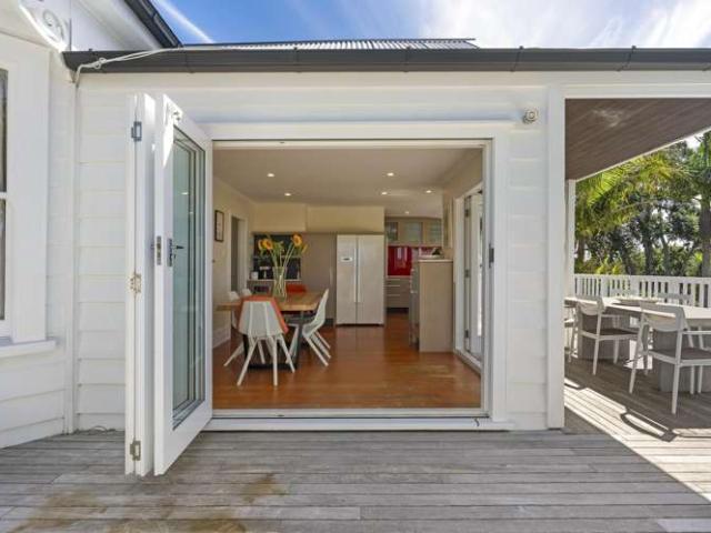 House for sale in Devonport