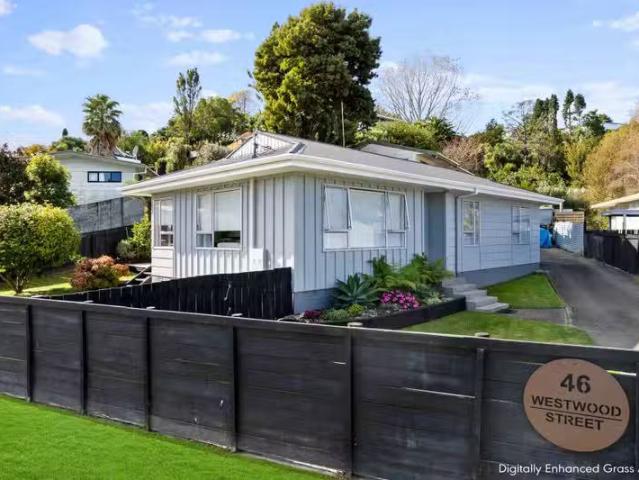 House for sale in Omokoroa, Bay Of Plenty