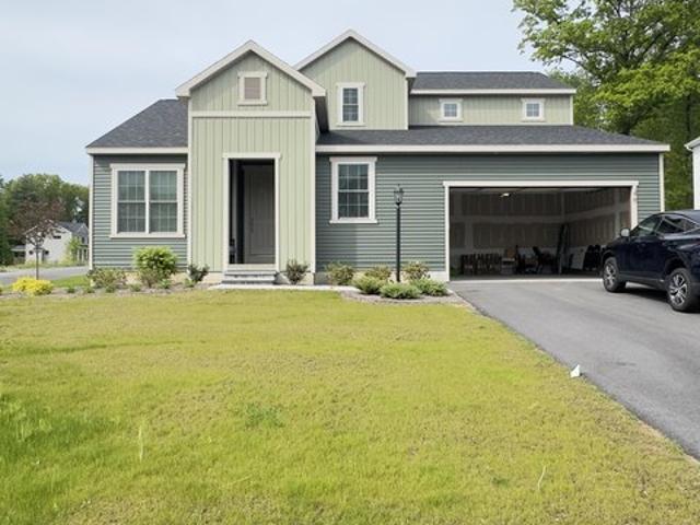 House for sale in Saratoga, New York