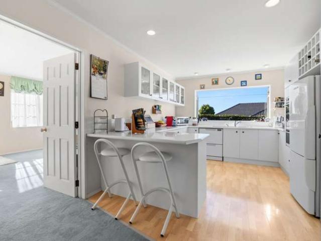 House for sale in Paremoremo