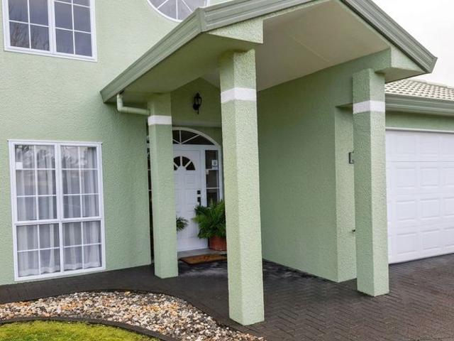 House for rent in Paremoremo, Oroua County