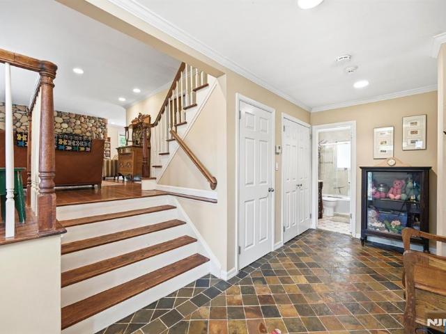 House for sale in Woodcliff Lake, New Jersey