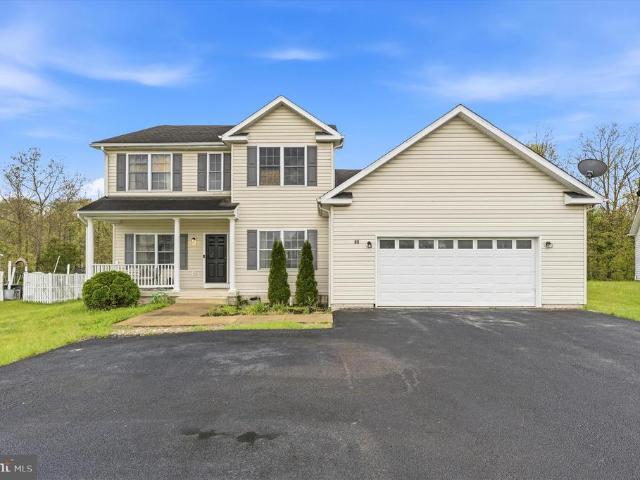 House for sale in Bunker Hill, West Virginia