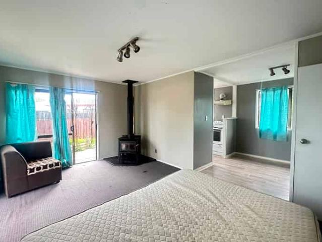House for rent in Manurewa, Oroua County