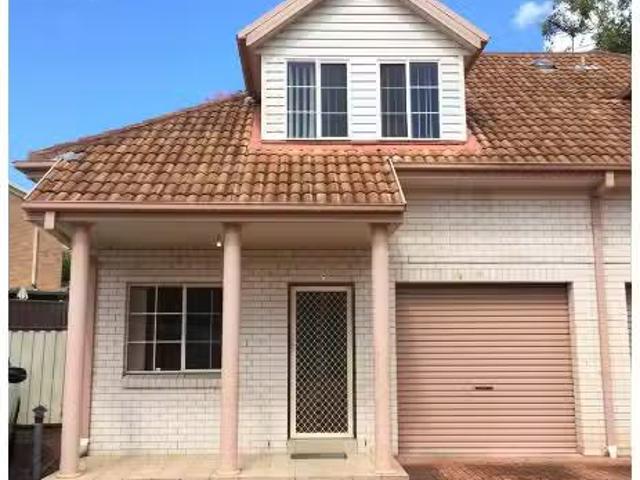 Condo for rent in Sydney, New South Wales