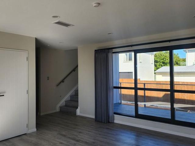 House for rent in Hauraki, Oroua County