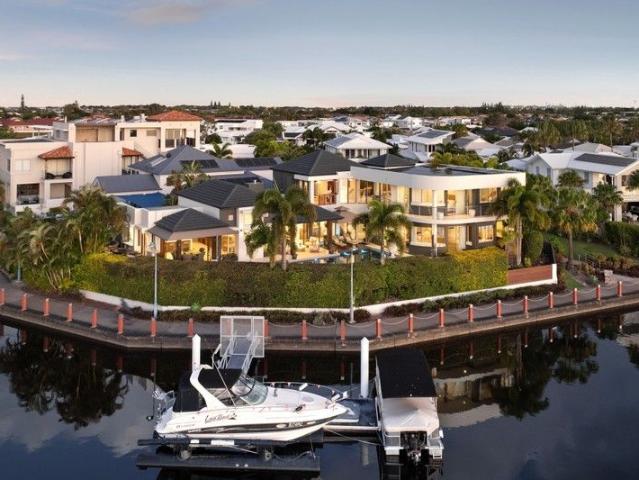 House for sale in Sunshine Coast, Kawana