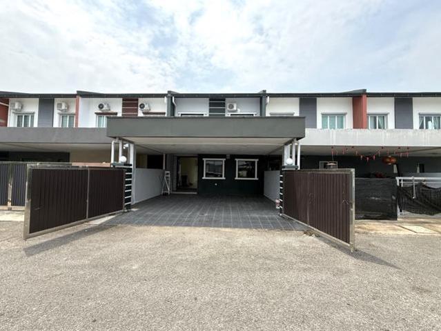 Terraced House for sale in Samarahan, Kota Samarahan