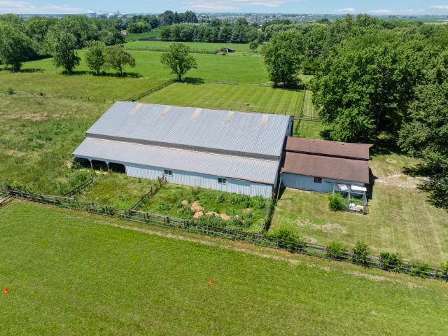 House for sale in Hampshire, Kane County