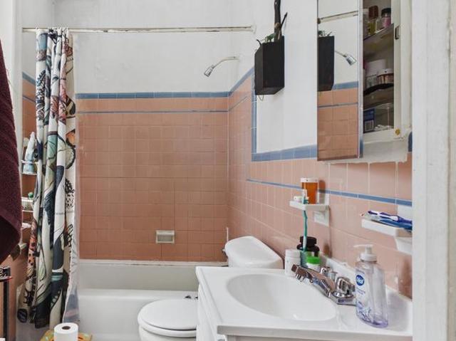 House for sale in Philadelphia, Pennsylvania