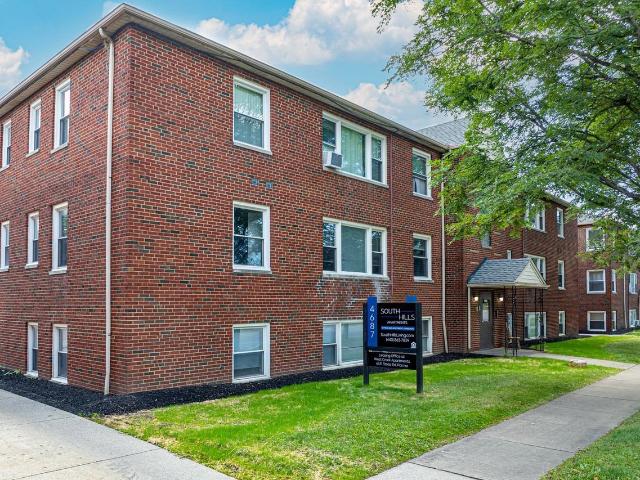 Apartment for rent in Old Brooklyn, Cleveland