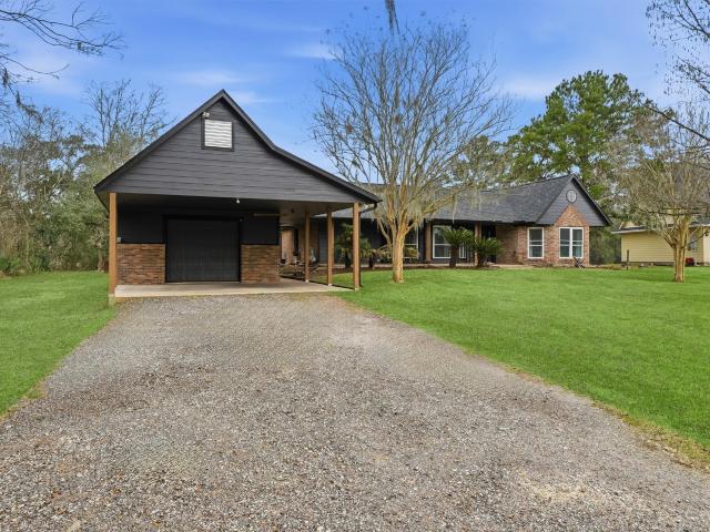 House for sale in Brazoria, Texas