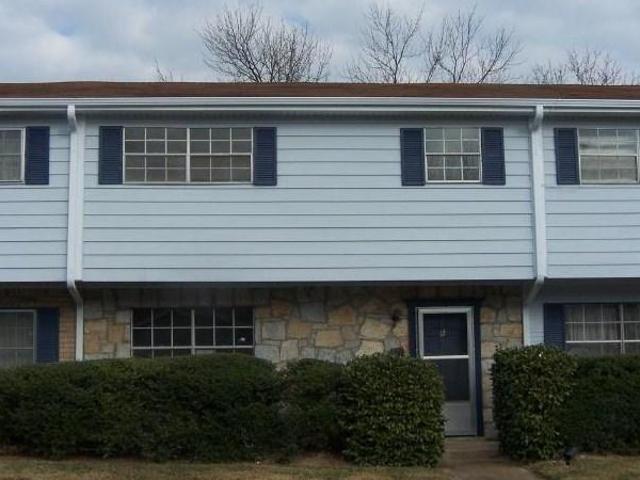 Condo for sale in Union City, Georgia