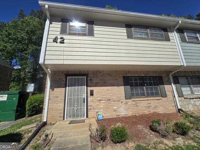 Townhouse for sale in Union City, Georgia