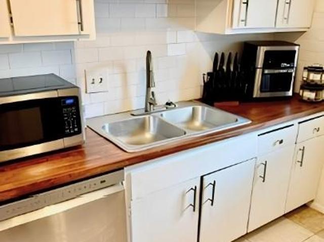 Condo for sale in Union City, Georgia
