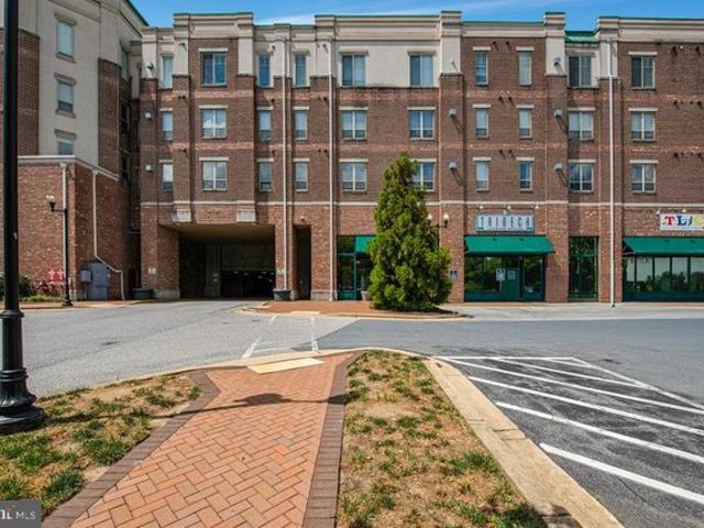 Condo for sale in Suitland, Maryland