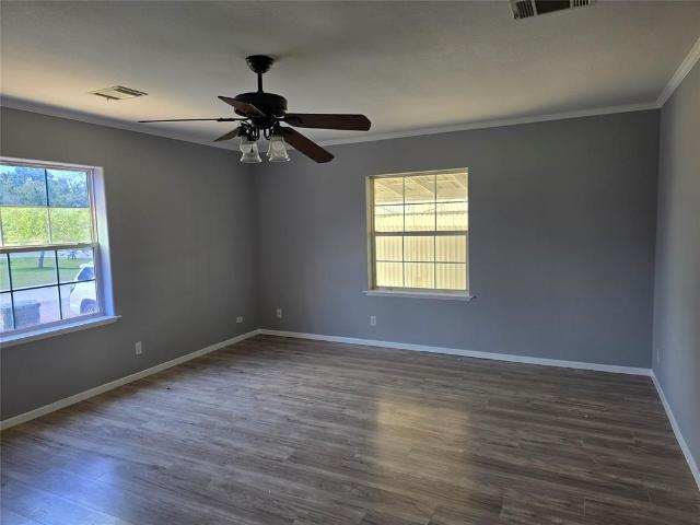 House for sale in Bacliff
