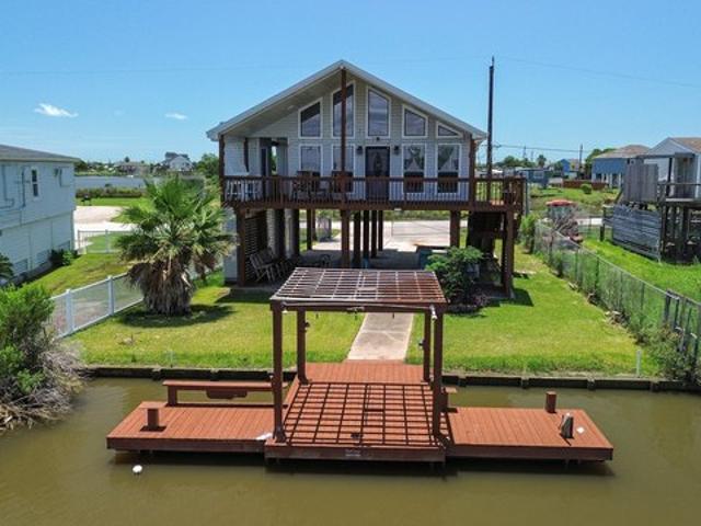 House for sale in Hitchcock, Galveston County